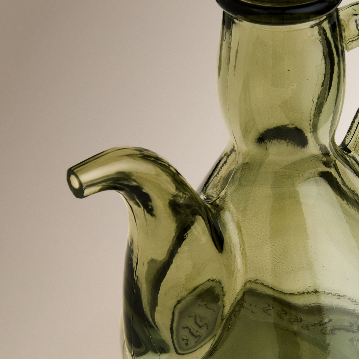 Oliwiarka ze szkła z recyklingu 0,5L